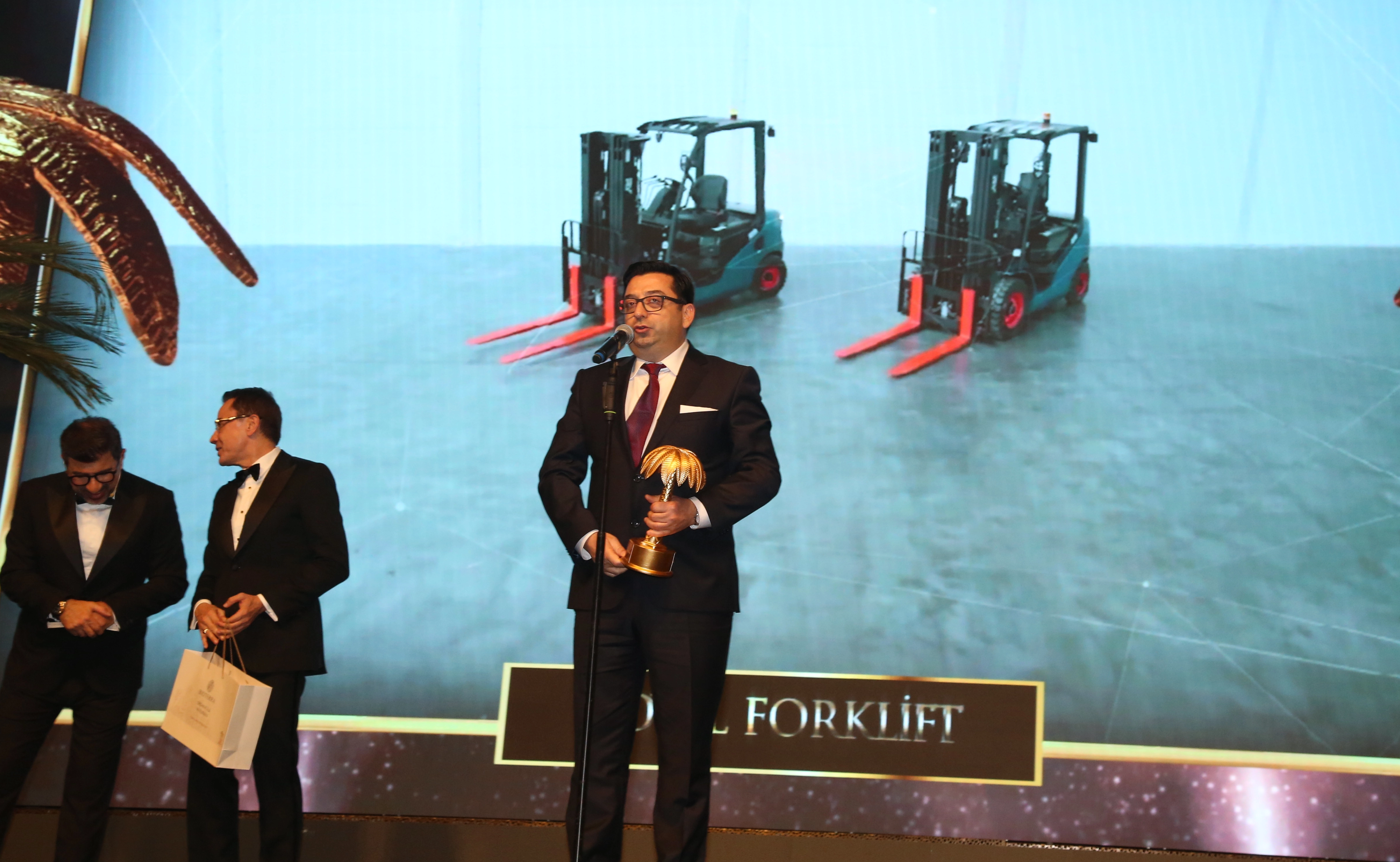 Royal Diesel Forklift Wins Design Award